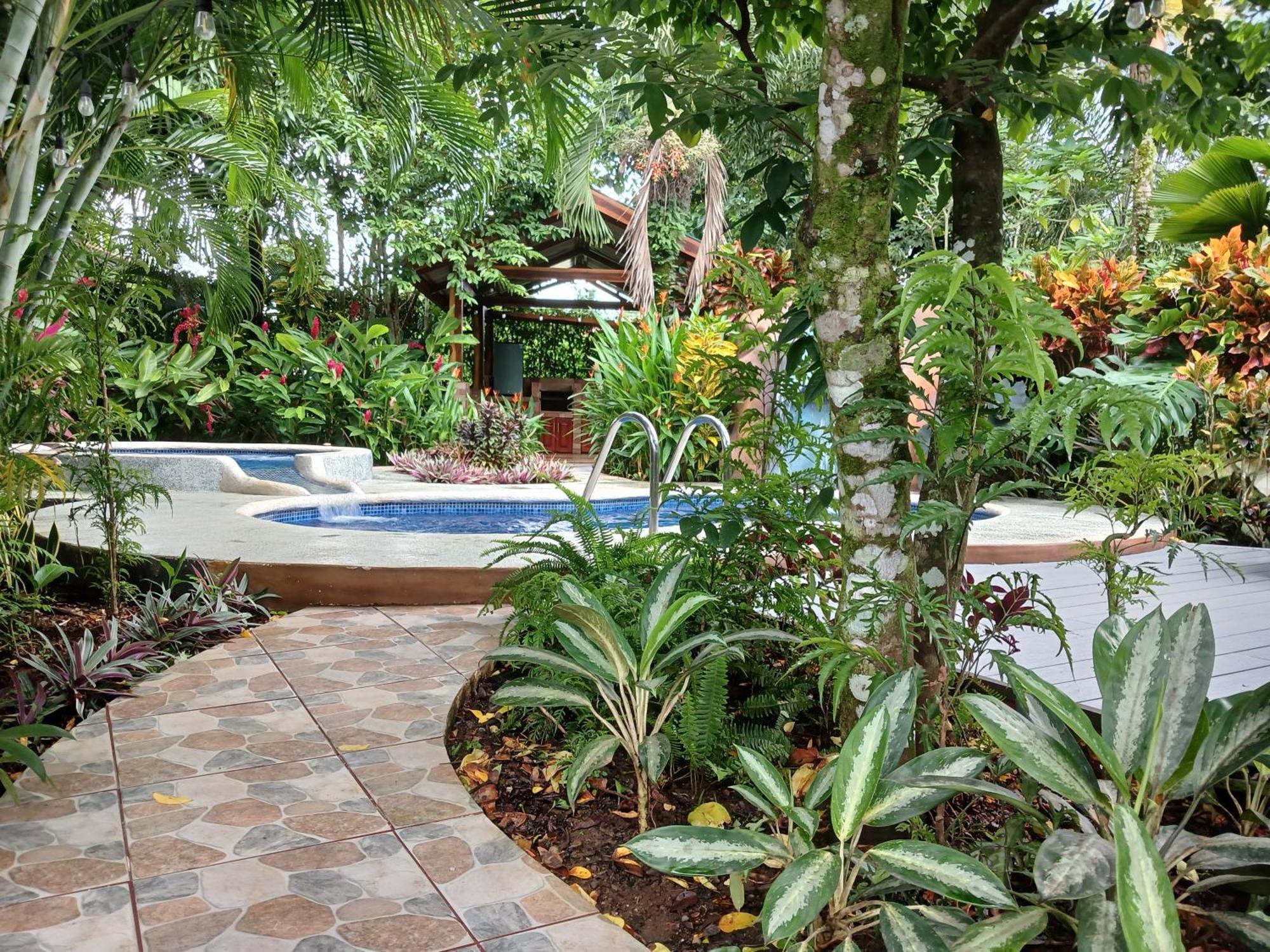 La Fortuna San Gabriel Apartments מראה חיצוני תמונה